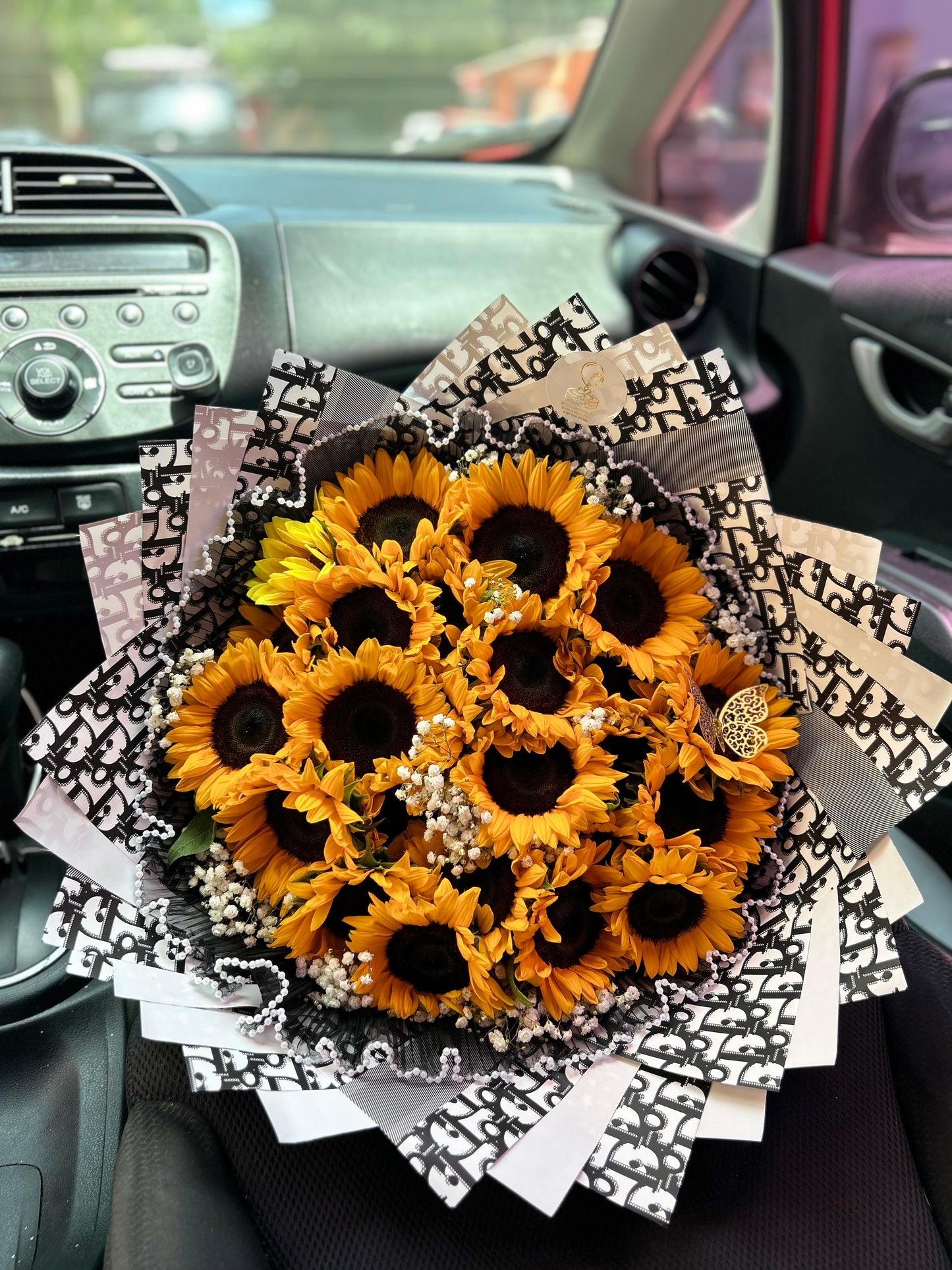 Ramo buchón Girasoles