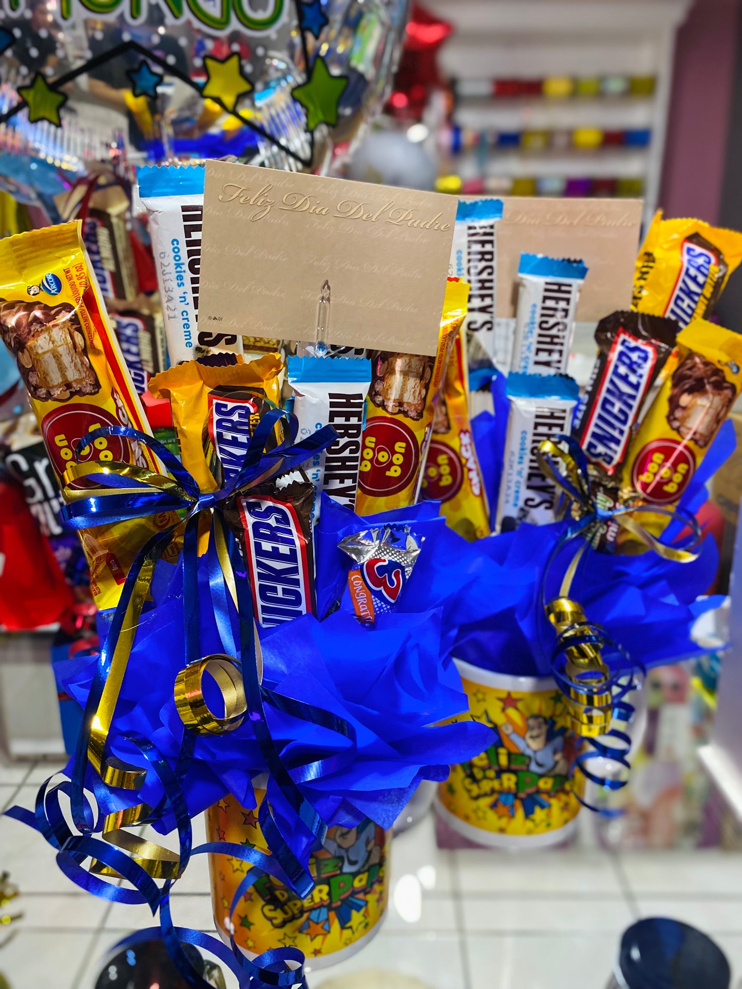 Taza con dulces para papá