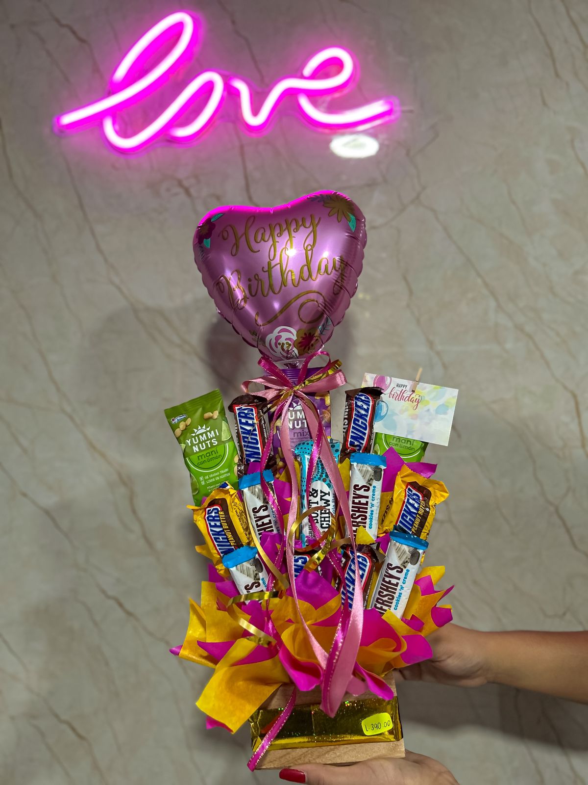 Arreglo con chocolates