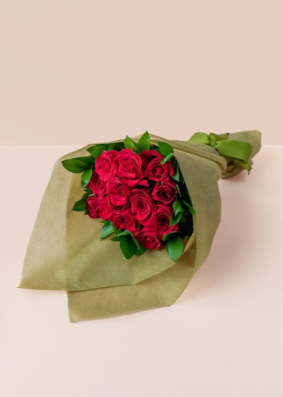 Ramo Amelia 12 Rosas